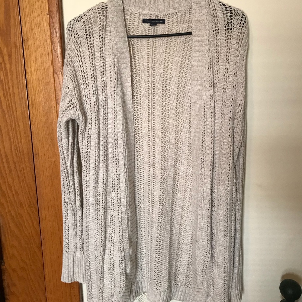 American Eagle Cream Cardigan